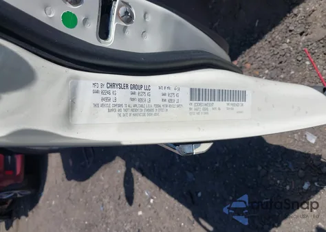 2010 Chrysler 300 Touring/Signature Series/Executive Series z USA, uszkodzony, nr VIN 2C3CA5CV1AH218187